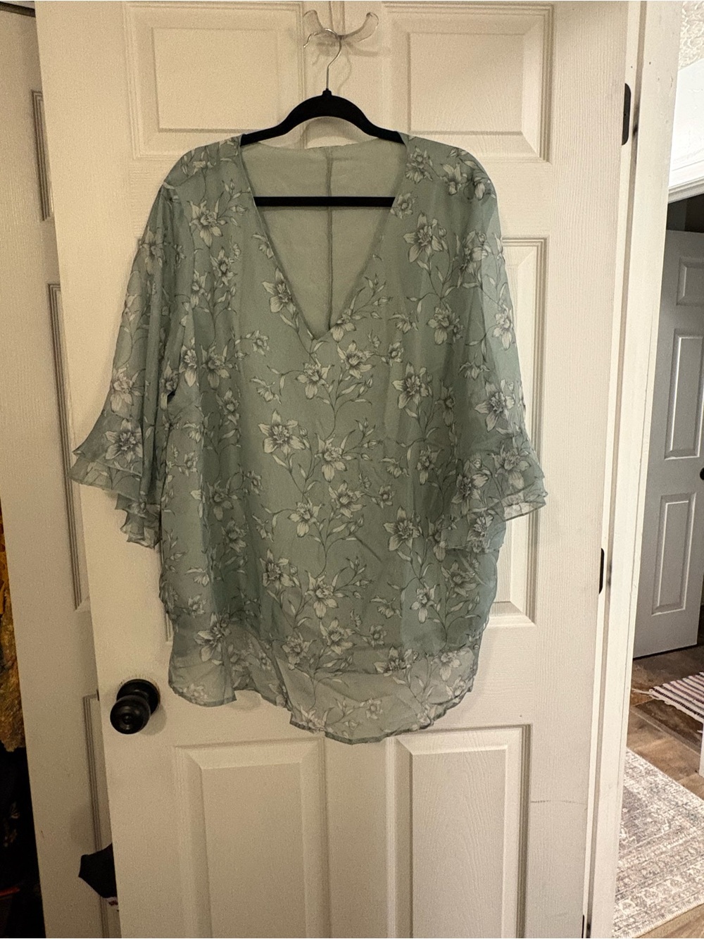 Floral V-Neck Sheer Tunic Top - Sage Green